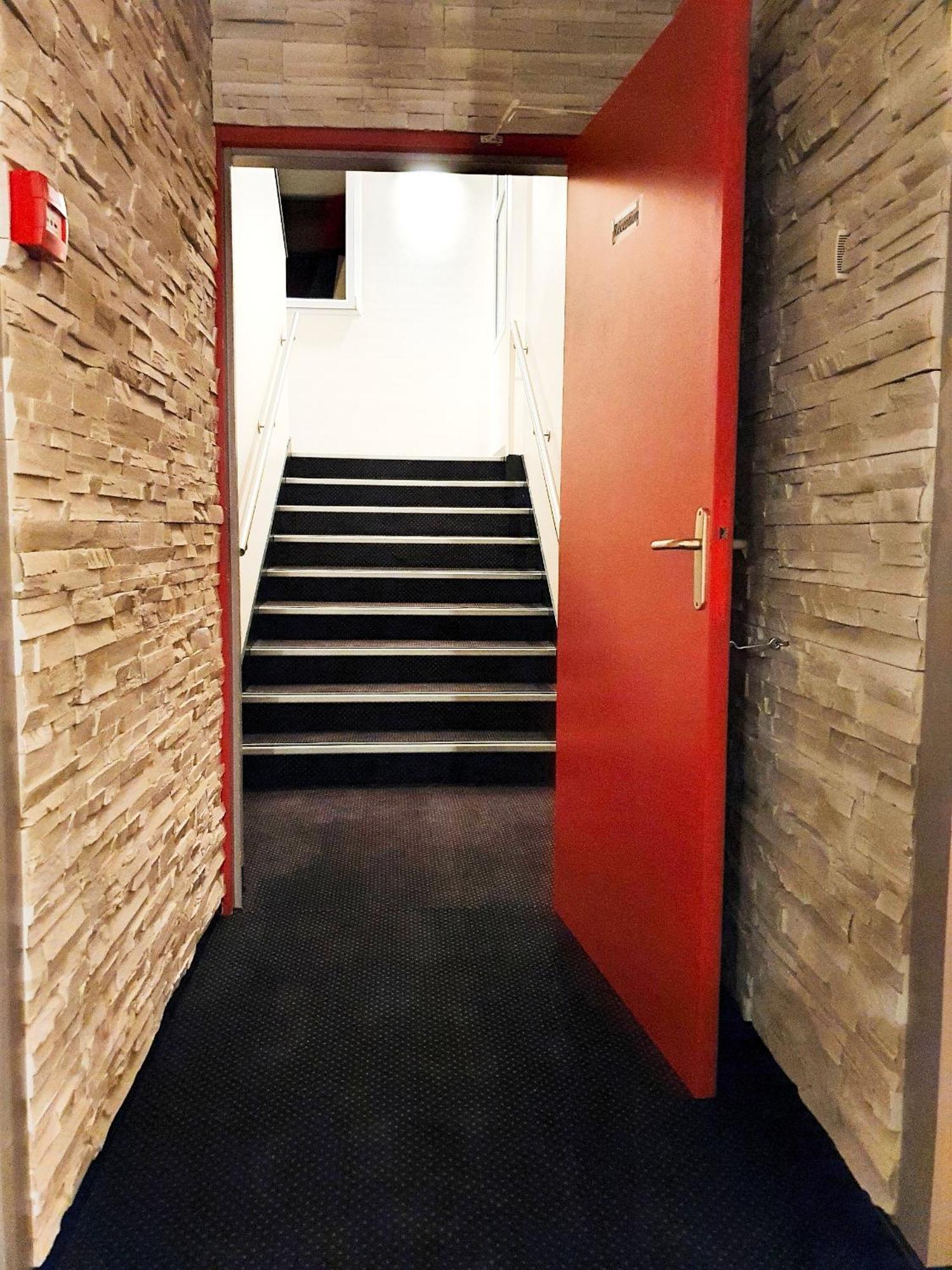 Hotel Salea Порнік Екстер'єр фото